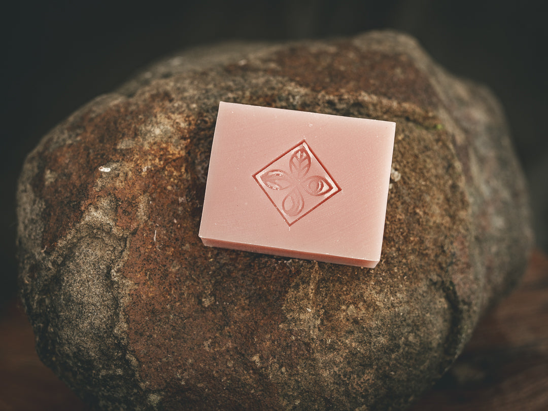 Facial Cleanser With Pink Clay