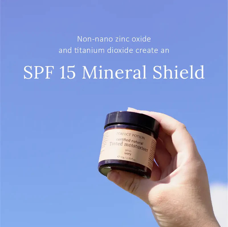 Tinted Moisturiser (Ivory) 50g