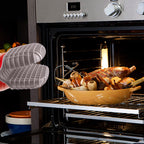 Oven Mitts ! Mini Silicone Oven Mitts Set Oven Mitts Heat Insulation Oven Gloves for Kitchen Cooking and Baking Protecting Fingers Mini Oven Hand Clips, Include 1Pc Silicone Gloves B
