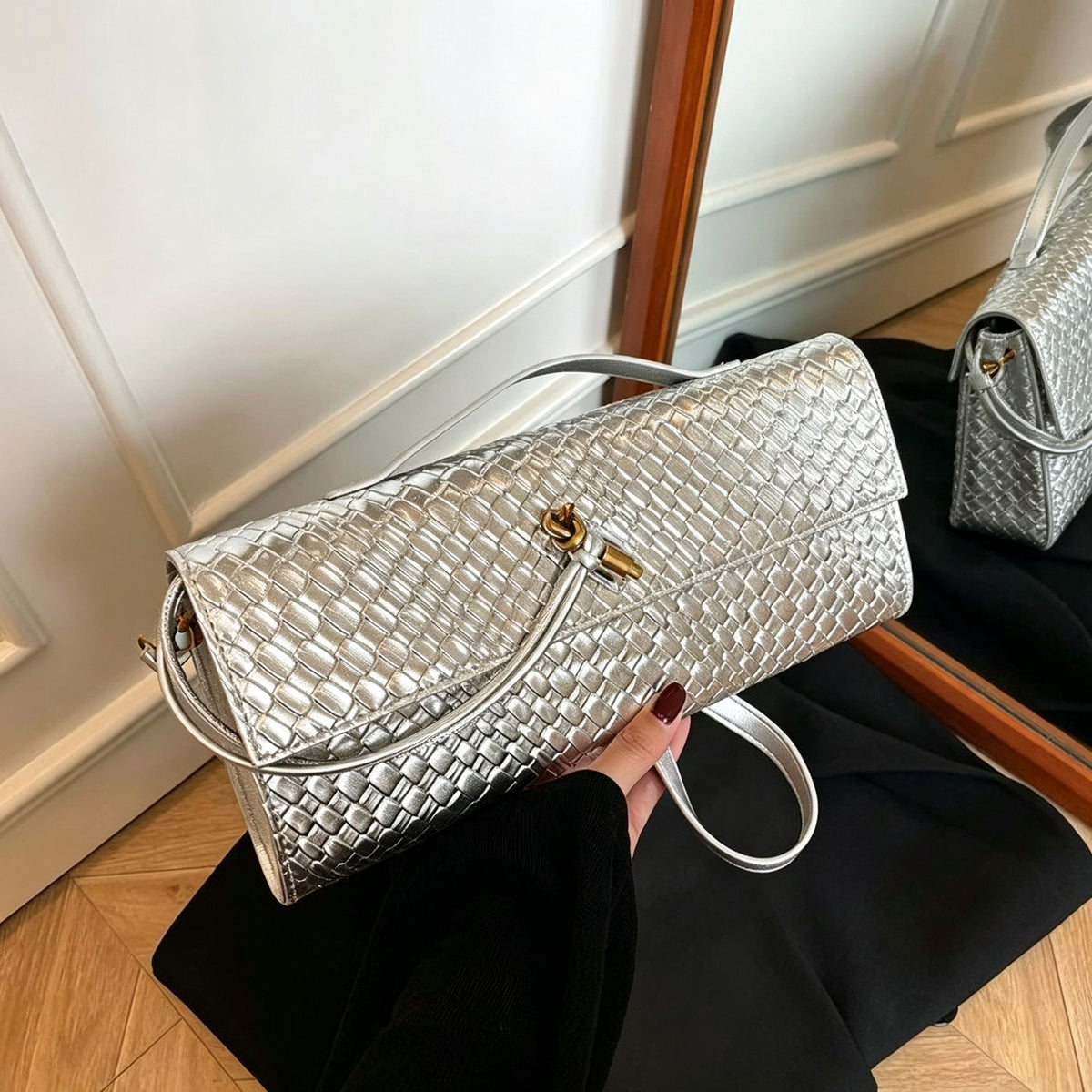 Woven Women Bag French Stick Bag Evening Organ Bag, Fashion Clutch Shoulder Crossbody Bag, Christmas Evening Party, Silver Main image