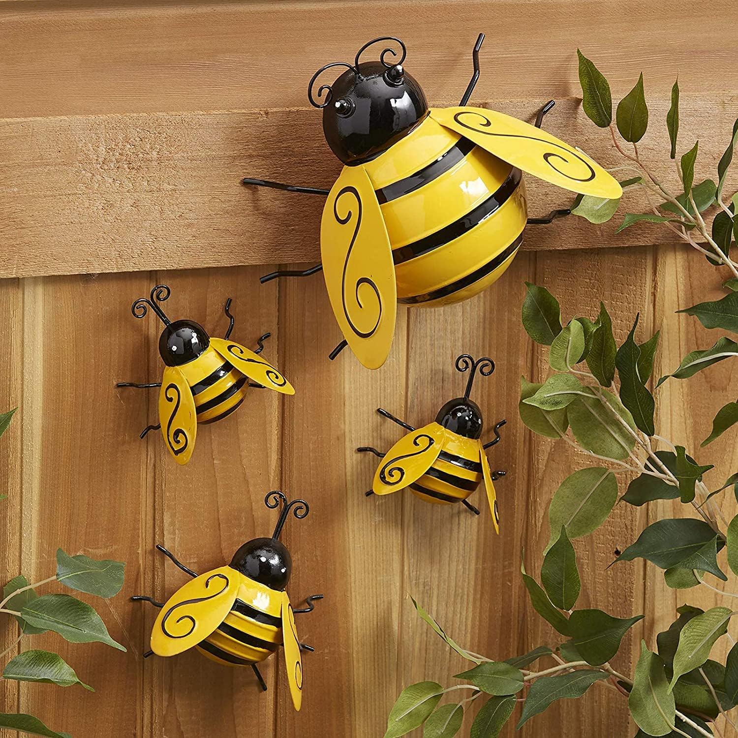 Metal Wall Art, 4PCS Metal Bumble Bee Wall Decor, 3D Iron Bee Art Sculpture Hanging Wall Decorations for Outdoor Home Garden Main image