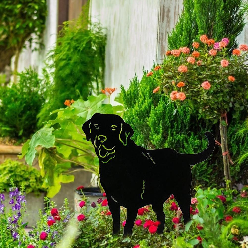 Metal Dog Decorative Garden Stakes Dog Silhouette Garden Decoration for Outdoor Lawn Ornaments Yard Sign
