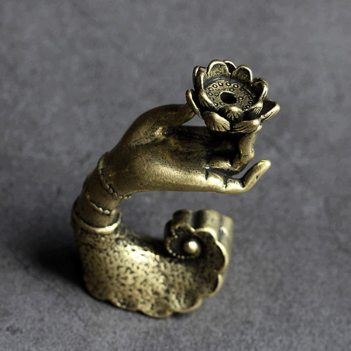 Antique Copper Buddha Hand Lotus Base Incense Holder Censer Figurine Brass Incense Burner Crafts Desktop Ornaments Gifts