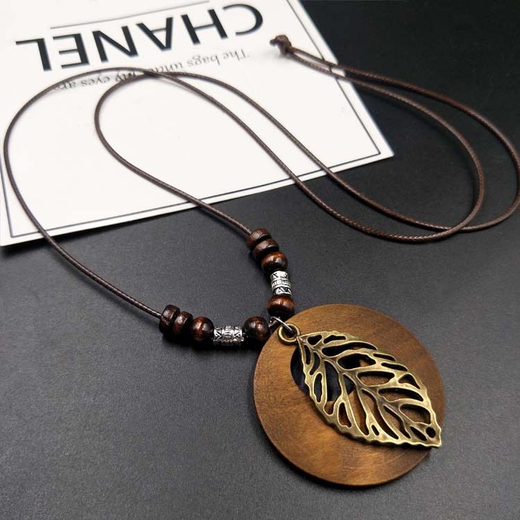 Vintage Necklace Wooden Pendant Long Necklaces for Women Boho Ethnic Style Handmade Jewelry-Wooden Pendant Necklace Leaf