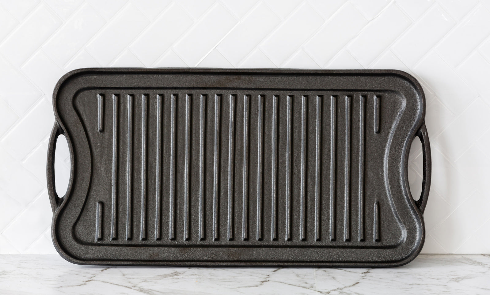 Oil-seasoned Ready to use 50.7x25.8cm Reversible Cast Iron Grill - Black Secondary image