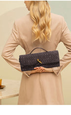 Retro Woven Baguette Handbag for Women Suede Texture PU Leather Shoulder Crossbody Bag Elegant Evening Clutch Burgundy