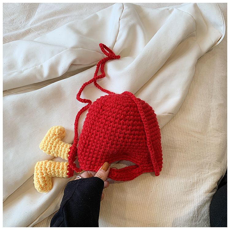 Red Handmade Crochet Santa Claus Bag – Festive Christmas Knitted Shoulder Purse with Stocking Charm